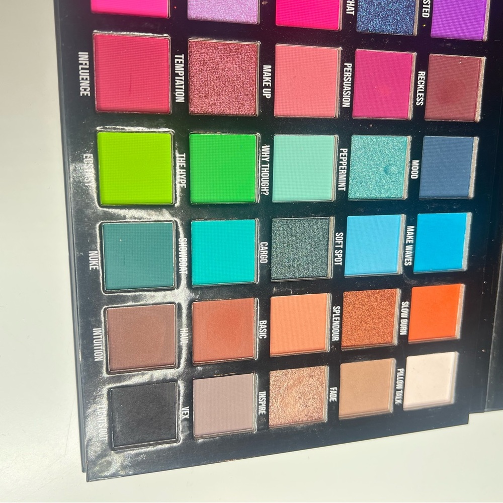 BPerfect X Stacey Marie Carnival XL Pro Palette - Picture 4 of 5
